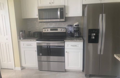 Fairvilla House | 3-bedroom house in awesome Orlando with AC, WiFi