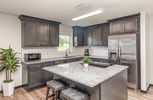 Interchange Square House | 3-bedroom house in beautiful Palm Bay Florida