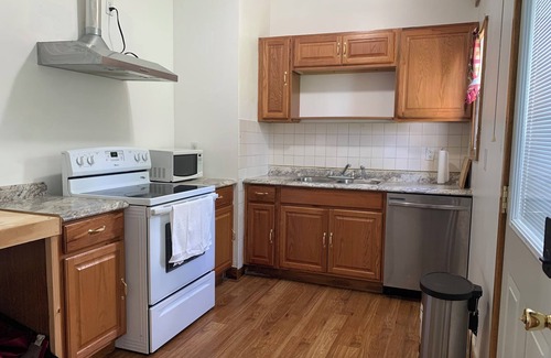 Champaign House | 3-bedroom house in charming Champaign 6 minutes from State Farm Center