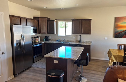 Kingman House | 3 bedroom house in charming Kingman with AC, WiFi. Enjoyable getaway awaits.