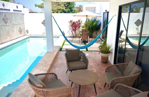 Conkal House | 3-bedroom house in charming Conkal with WiFi, AC. Book your stay now.