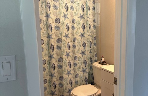 Edgewater House | 3-bedroom house in fabulous Edgewater FL - fully furnished