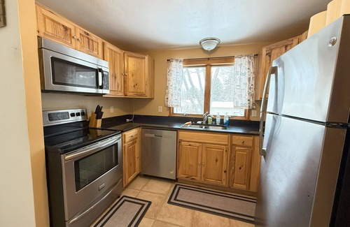 Stillwater House | 3-bedroom house in peaceful Stillwater