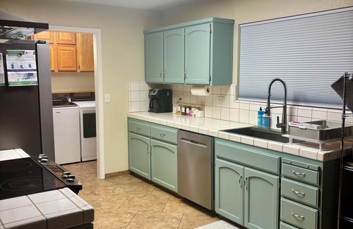 Three Rivers House | 3-bedroom house in tranquil Three Rivers with WiFi, AC. Enjoy nature
