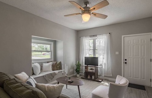 Downtown Des Moines House | 3 Bedroom House Next to Downtown & East Village