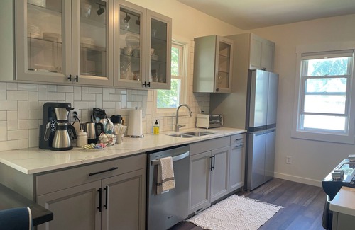 West Side House | 3-bedroom house, recently remodeled near downtown Saint Paul. Close to airport.