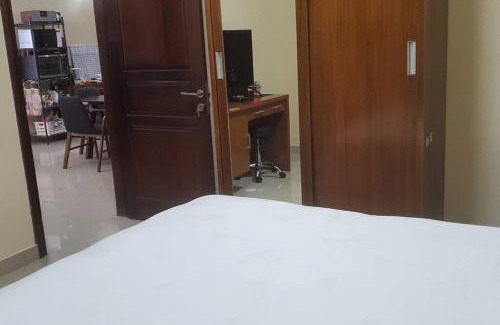 Panjer House | 3-Bedroom house with pool near park 10min to beach