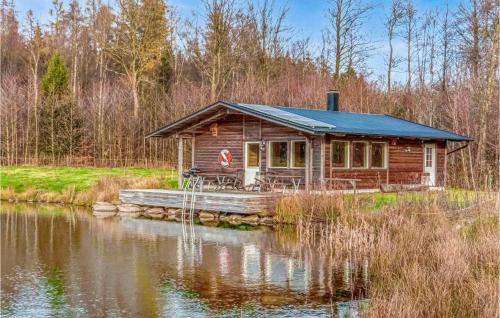 Horby House | 3 Bedroom Lake Front Home In Hörby