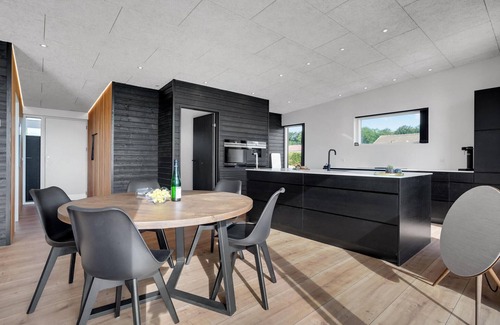 Grønninghoved Strand House | 3 bedroom lovely home in Sjølund