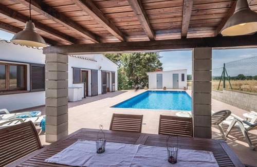 Vidreres House | 3 bedroom nice home in Vidreres