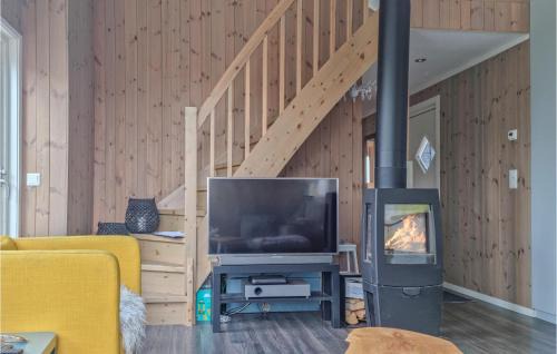 Vegusdal House | 3 Bedroom Nice Home In Mykland