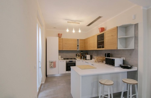 Ripa-Pozzi-Ponterosso House | 3 bedroom nice home in Ripa