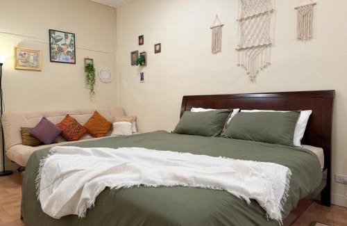 Ratchadaphisek House | 3 Bedroom NORDIC HOME Full Kitchen 8 MINS to MRT & JODD Fair & near RCA