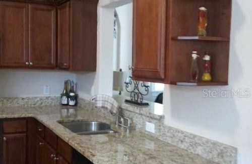 Cypress Gardens Apartment | 3 Bedroom Single family 431003 by Houzlet