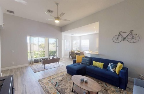Fort Myers Apartment | 3 Bedroom Single family 20576 by Houzlet