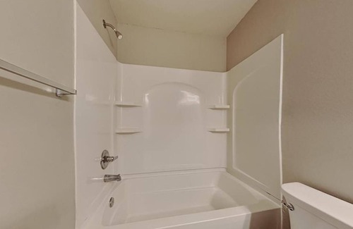 Gibsonton Apartment | 3 Bedroom Single family 424857 by Houzlet