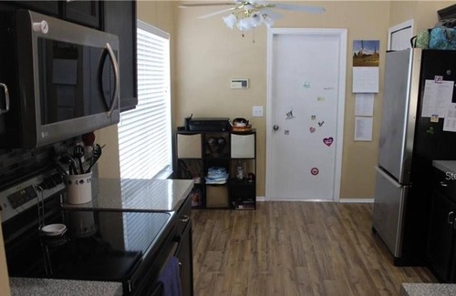 Lutz Apartment | 3 Bedroom Single family 426252 by Houzlet
