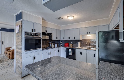 Claiborne House | 3 bedroom Southern Roots home