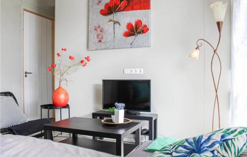 Langstraat House | 3 Bedroom Stunning Home In Meijel