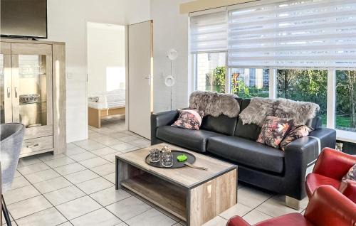 Dirkshorn House | 3 Bedroom Stunning Home In Dirkshorn