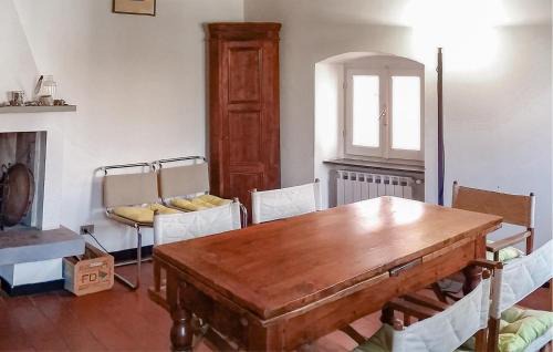 Montemarcello House | 3 Bedroom Stunning Home In Montemarcello