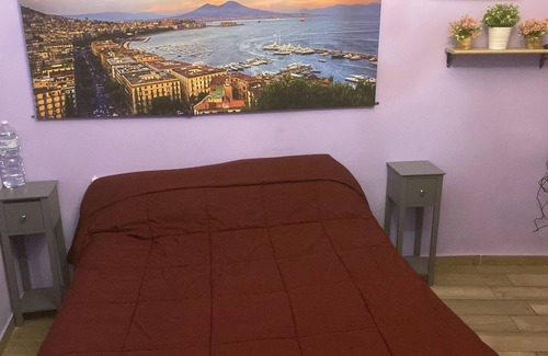 Naples House | 3-bedroom townhome in lovely Napoli with WiFi, AC