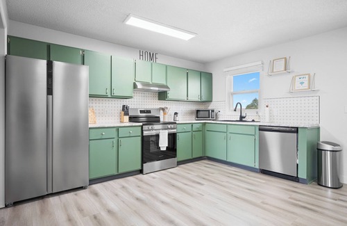 Gillette House | 3-bedroom townhome in charming Gillette with an unbeatable location.