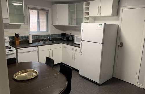 Upper Beaches Apartment | 3 Bedroom Upper Beach Suite