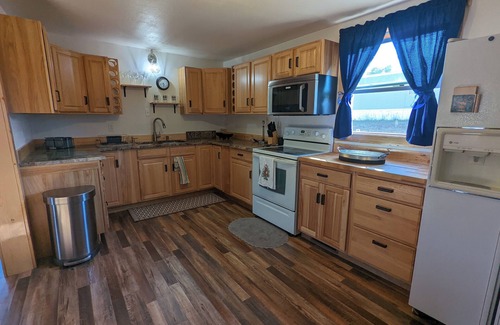 White Sulphur Springs House | 3-bedroom house in beautiful White Sulphur Springs