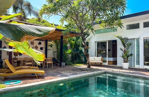 Sanur Villa | 3-Bedroom Villa in Sanur Area with Connecting room