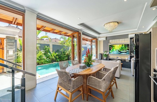 Kampial Villa | 3 Bedroom Villa in Uluwatu