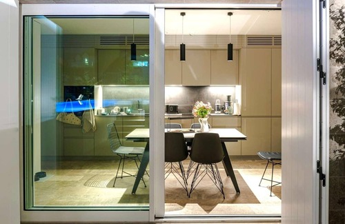 Tomicici Villa | 3 bedroom villa w/pvt pool, direct sea acess