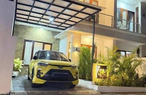 Tanjungbenoa Villa | 3-bedroom villa with WiFi, AC in marvelous Nusa Dua with Private Swimming Pool