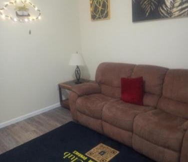 Schenectady Apartment | 3 bedroom with free parking