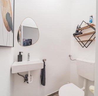 Stuwerviertel Apartment | 3 Bedrooms - 75sqm - 15 Min. City Center