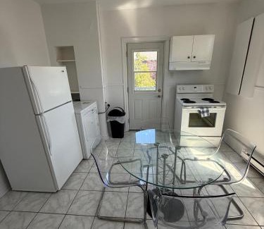 Verdun Apartment | 3 bedrooms apartment on blvrd lasalle