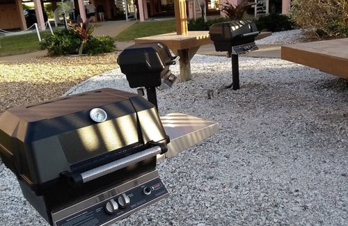 Independence Square Condo | 3 Bedrooms Beach-Front Condo, NO SMOKING . NO PETS ALLOWED