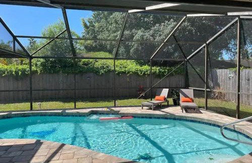 Lake Sarasota House | 3 bedrooms house with private, heated pool 8 miles to Siesta Key Beach,