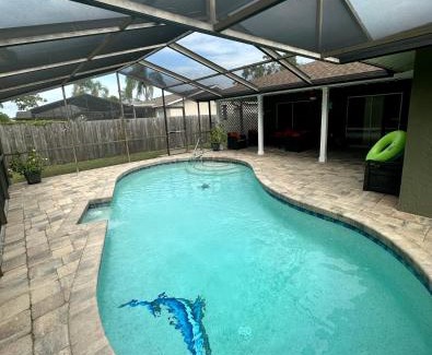 Lake Sarasota House | 3 bedrooms house with private, heated pool 8 miles to Siesta Key Beach,