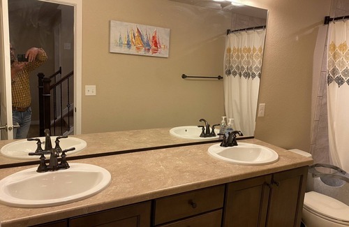 Wolf Ranch Bed & Breakfast | 3 bedrooms, living room, kitchen for rent in beautiful house & great location.