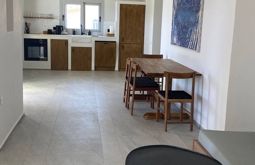 Komnina Apartment | 3 bedrooms Penthouse in Evia Bay hotel in Aidipsos