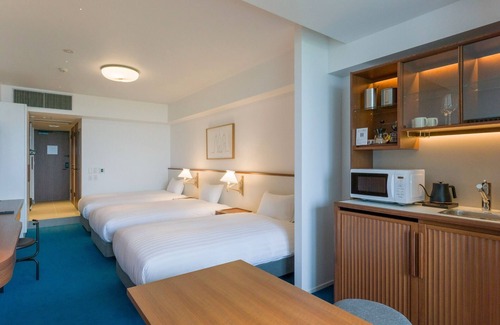 Atami Hotel | 3 Beds RoomNopets allowed1offsite parking lot/Atami Shizuoka