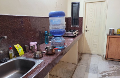 Yousufguda Apartment | 3 BHK APT conveniently located nearby Banjara Hills, Jubilee Hills, Ameerpet