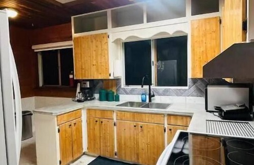 Cultus Lake House | 3 BHK House near Cultus Lake