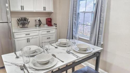 Deanwood House | 3 Blks to Metro Near FedEx Field Washington DC