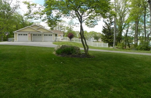 Old Saybrook House | 3 BR, 3.5 BA luxury Home sleeps 7 GreatViews, Wildlife. Academic Rental Possible