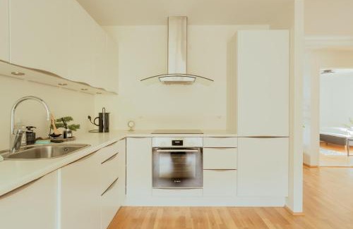 Torshavn Apartment | 3 BR Apartment with Balcony, Sea View and Parking