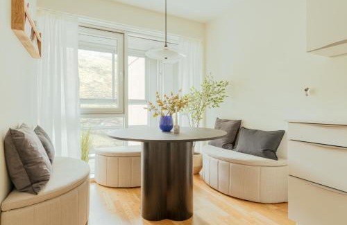 Torshavn Apartment | 3 BR Apartment with Balcony, Sea View and Parking