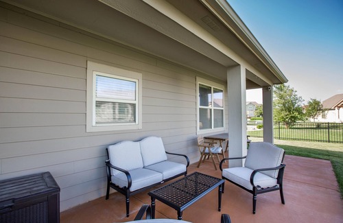 Manhattan House | 3 BR at Colbert Hills