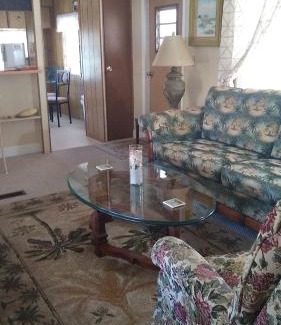 Englewood South House | 3 BR home on a canal in Paradise near the Beach!
